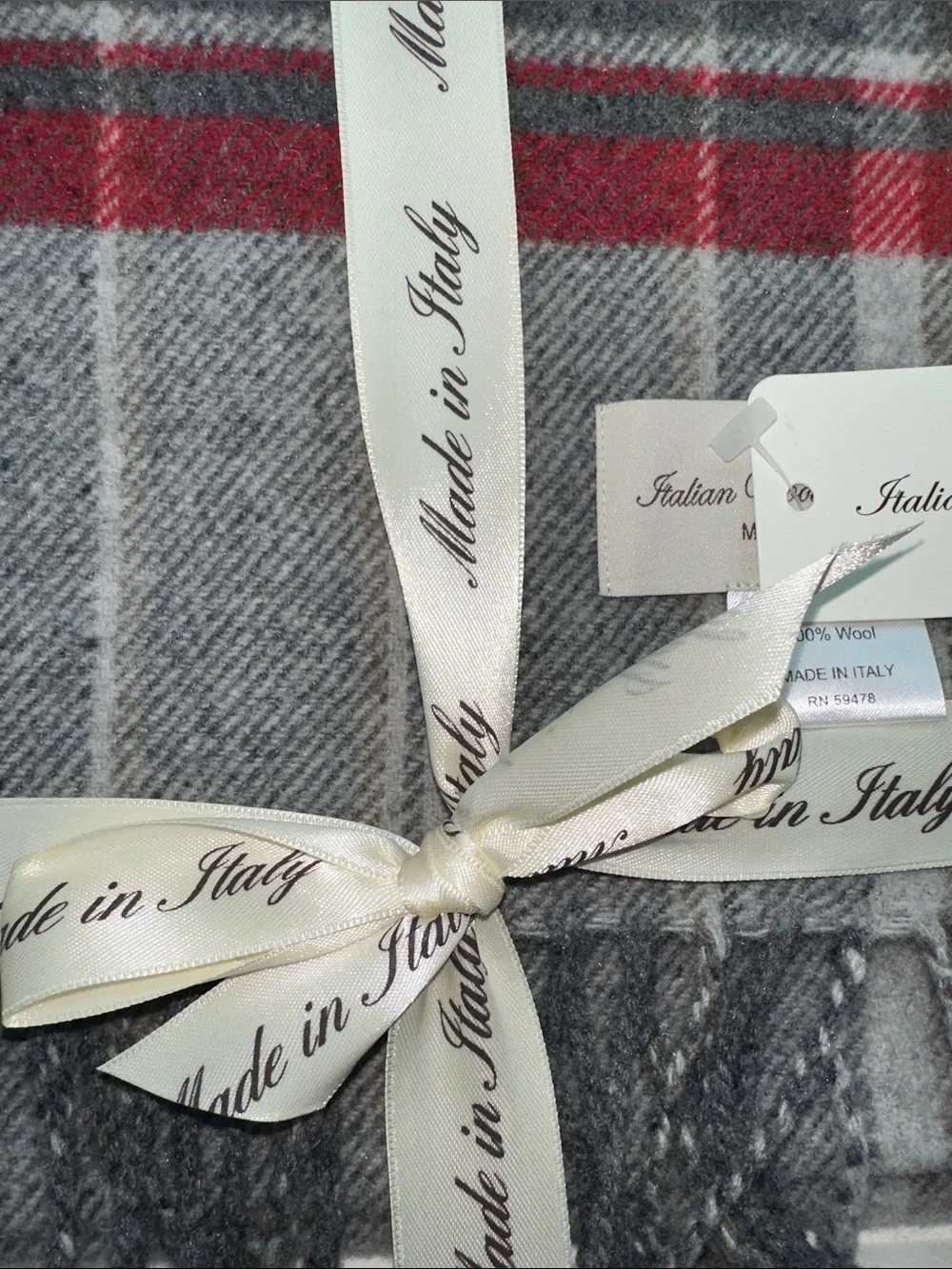 Italian Woollen Treasures Men’s Gray Silver Tan Red Fringe Wool Scarf